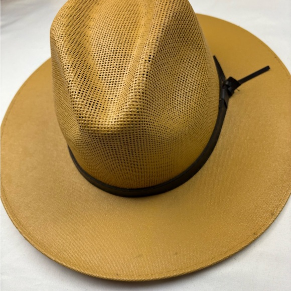 Stylish Tan Fedora Hat - www.rajagirimanappuram.com display picture 3